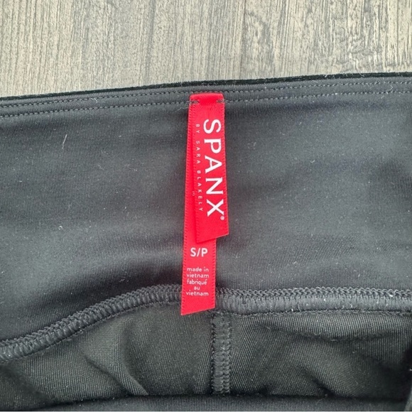 SPANX Black Velvet Tummy Control High Waisted Tights Leggings Size Small EUC - Picture 7 of 15
